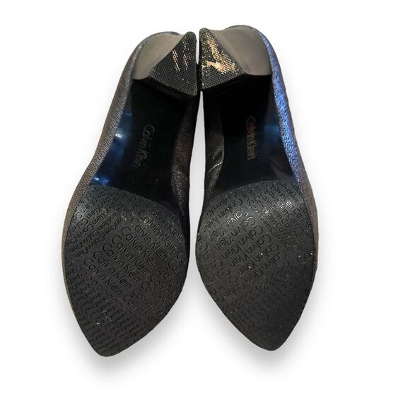Calvin Klein Elita Cosmopolitan Stacked Pump Heels in Metallic Silver Sz 8.5 - Picture 8 of 16